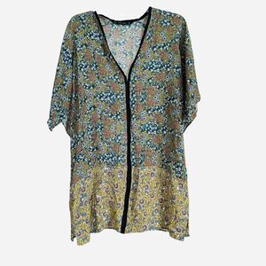 Zara Basic‎ Cover Up Top Size M Green Floral V neck Kimono Sleeve Tunic Blouse